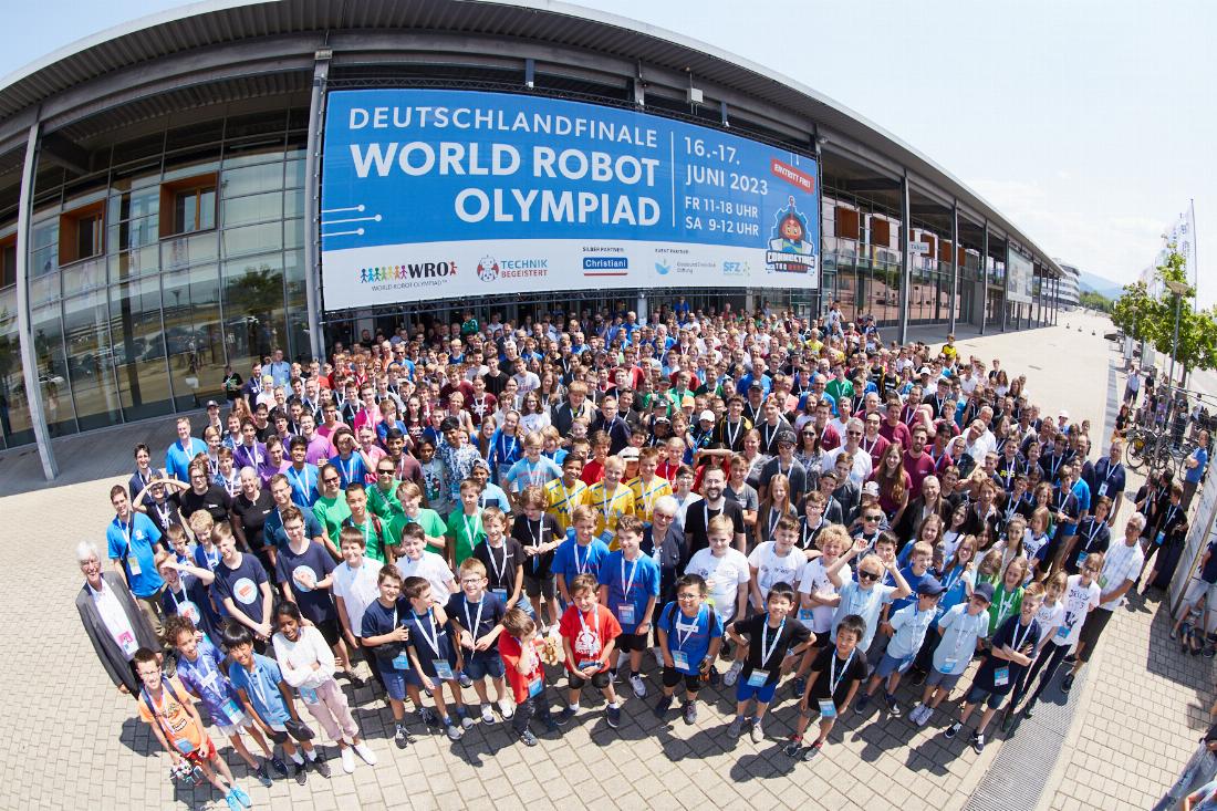 Roboterfinale der World Robot Olympiad in Freiburg